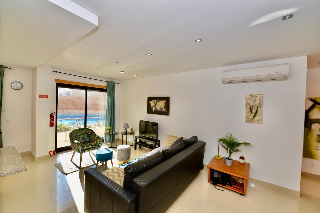 Silver - Apartment For 4 Guests 150M From Beach Сан-Мартинью-ду-Порту Экстерьер фото