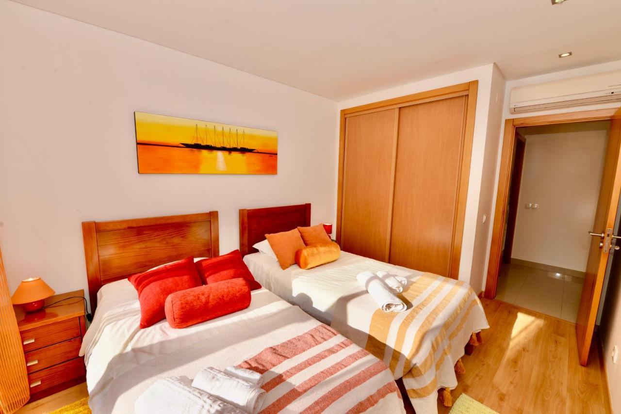 Silver - Apartment For 4 Guests 150M From Beach Сан-Мартинью-ду-Порту Экстерьер фото